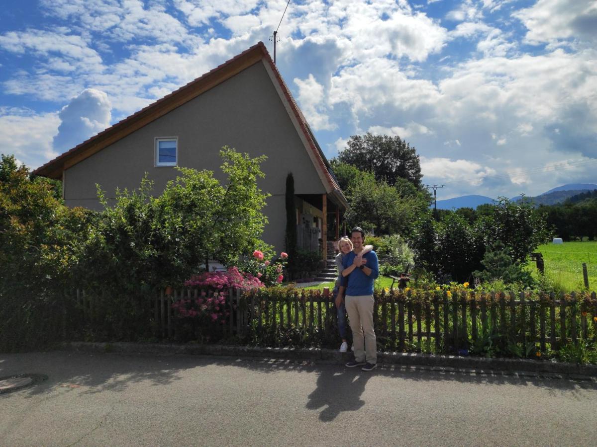 Ferienwohnung Belchenblick Staufen im Breisgau Esterno foto